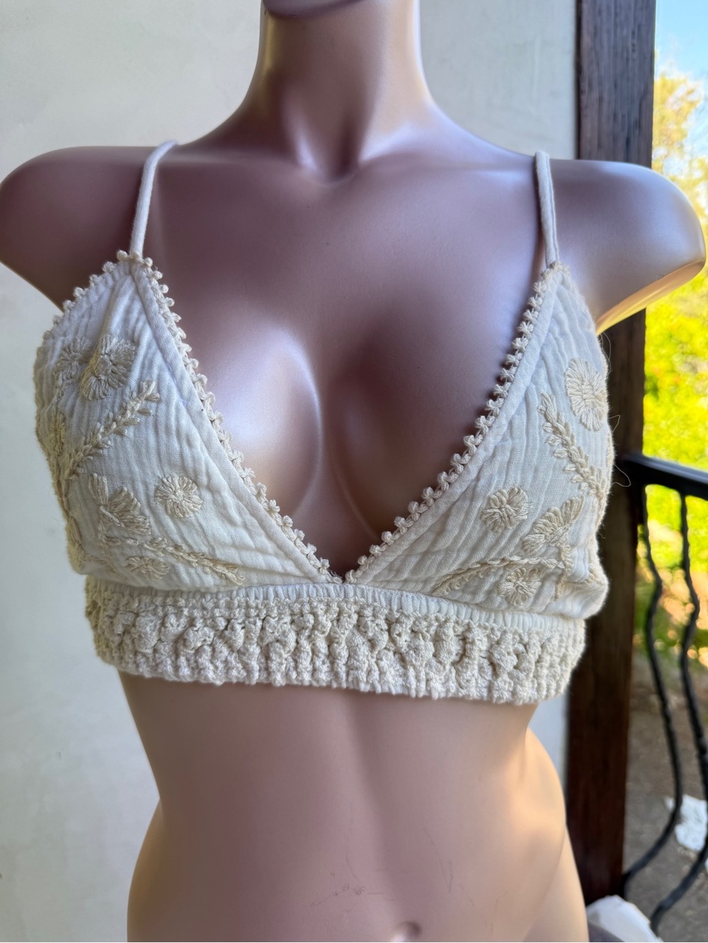 Surf Gypsy Top crop top embroidered bohemian cotton Cream Tie-Back Bralette S M